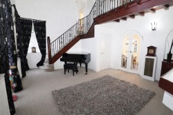 Barham Avenue, Elstree, Borehamwood