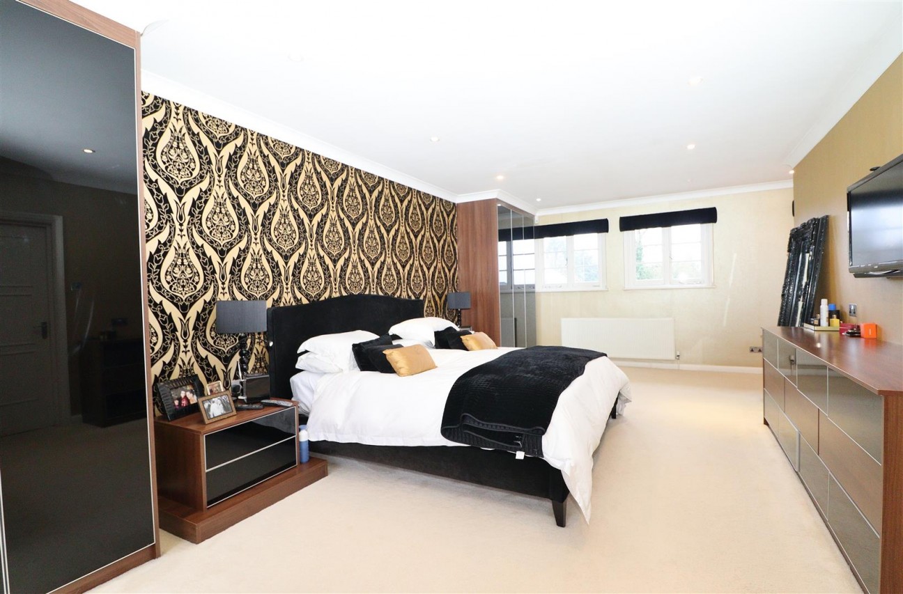 Barham Avenue, Elstree, Borehamwood