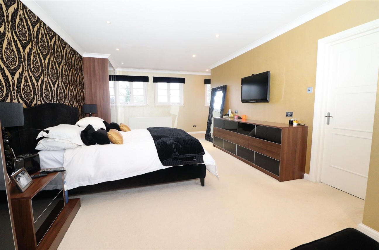 Barham Avenue, Elstree, Borehamwood