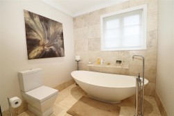 Barham Avenue, Elstree, Borehamwood