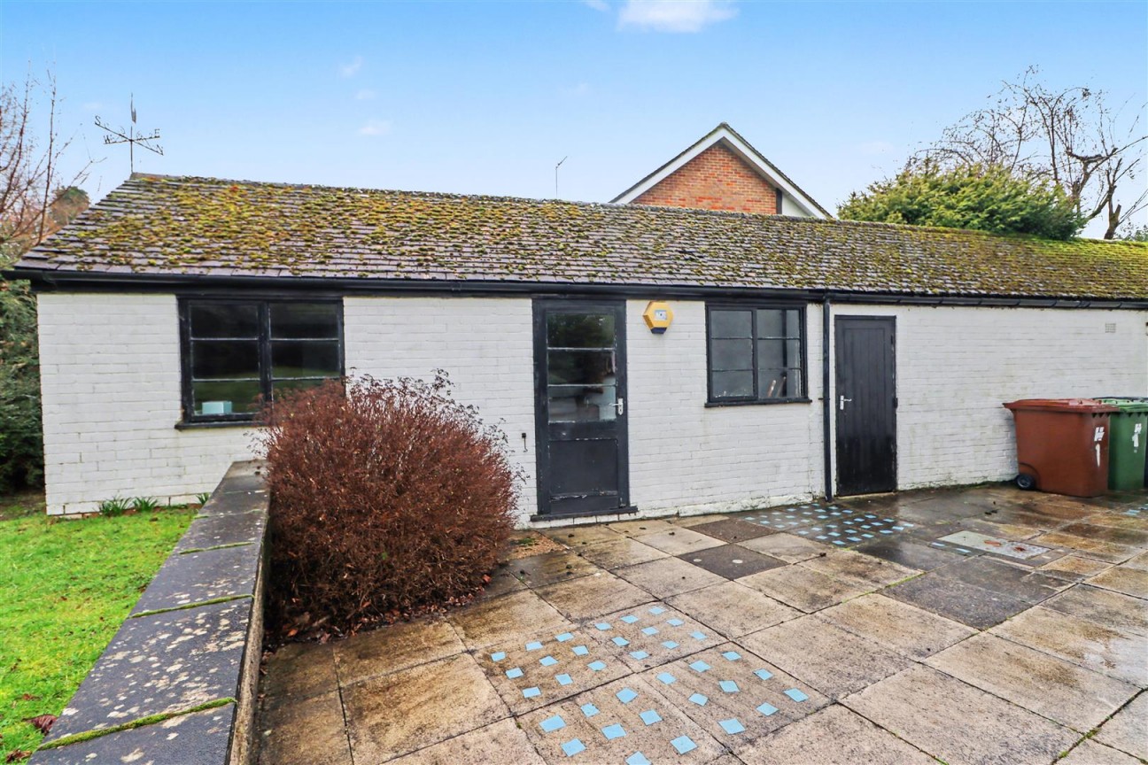 Barham Avenue, Elstree, Borehamwood