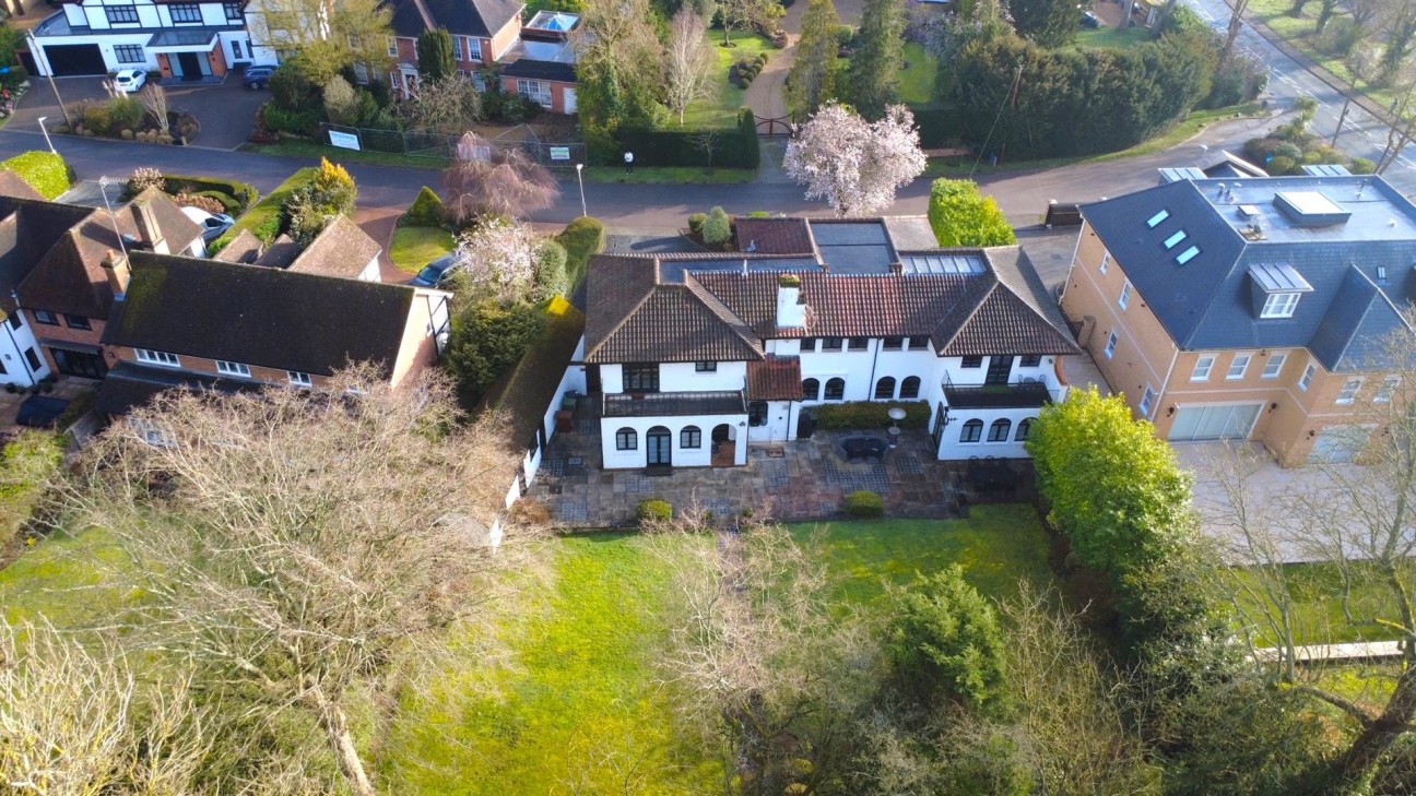 Barham Avenue, Elstree, Borehamwood