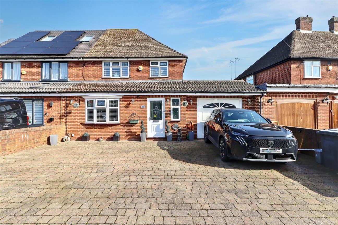 Oddesey Road, Borehamwood