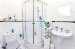 Oddesey Road, Borehamwood