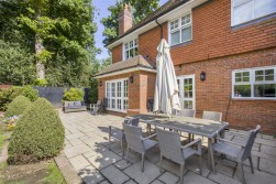 Holbrook Gardens, Aldenham