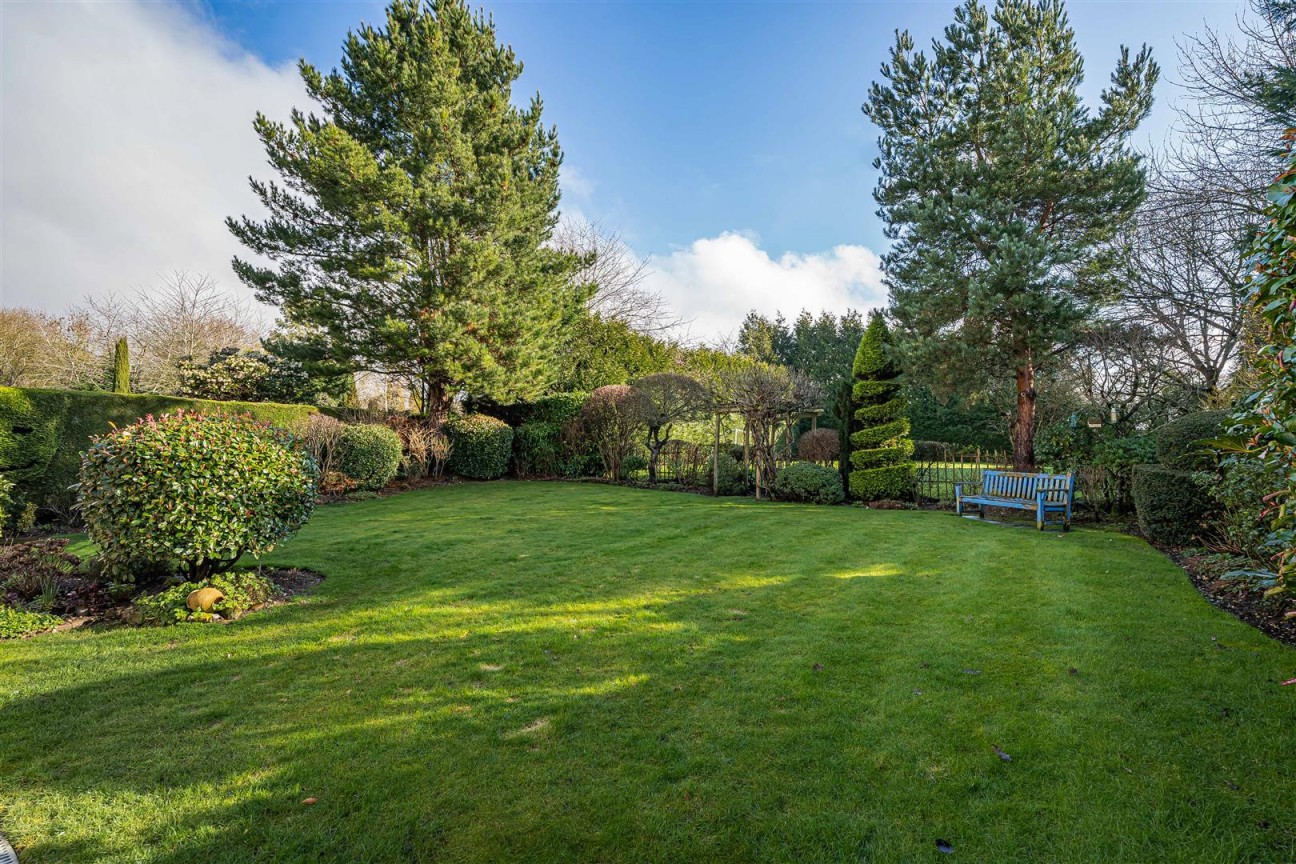 Morgan Gardens, Aldenham