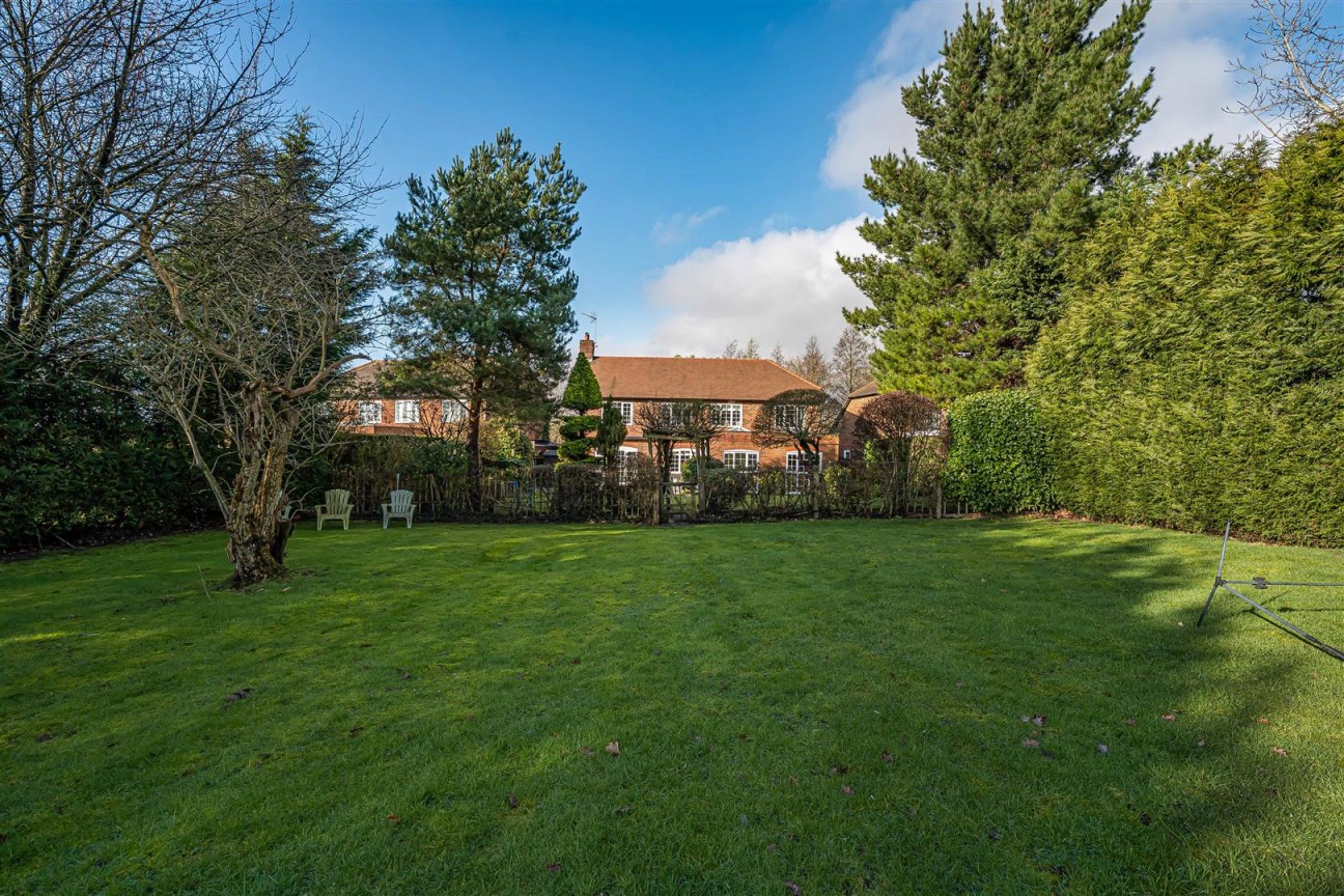 Morgan Gardens, Aldenham