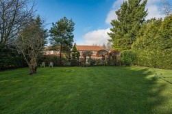 Morgan Gardens, Aldenham