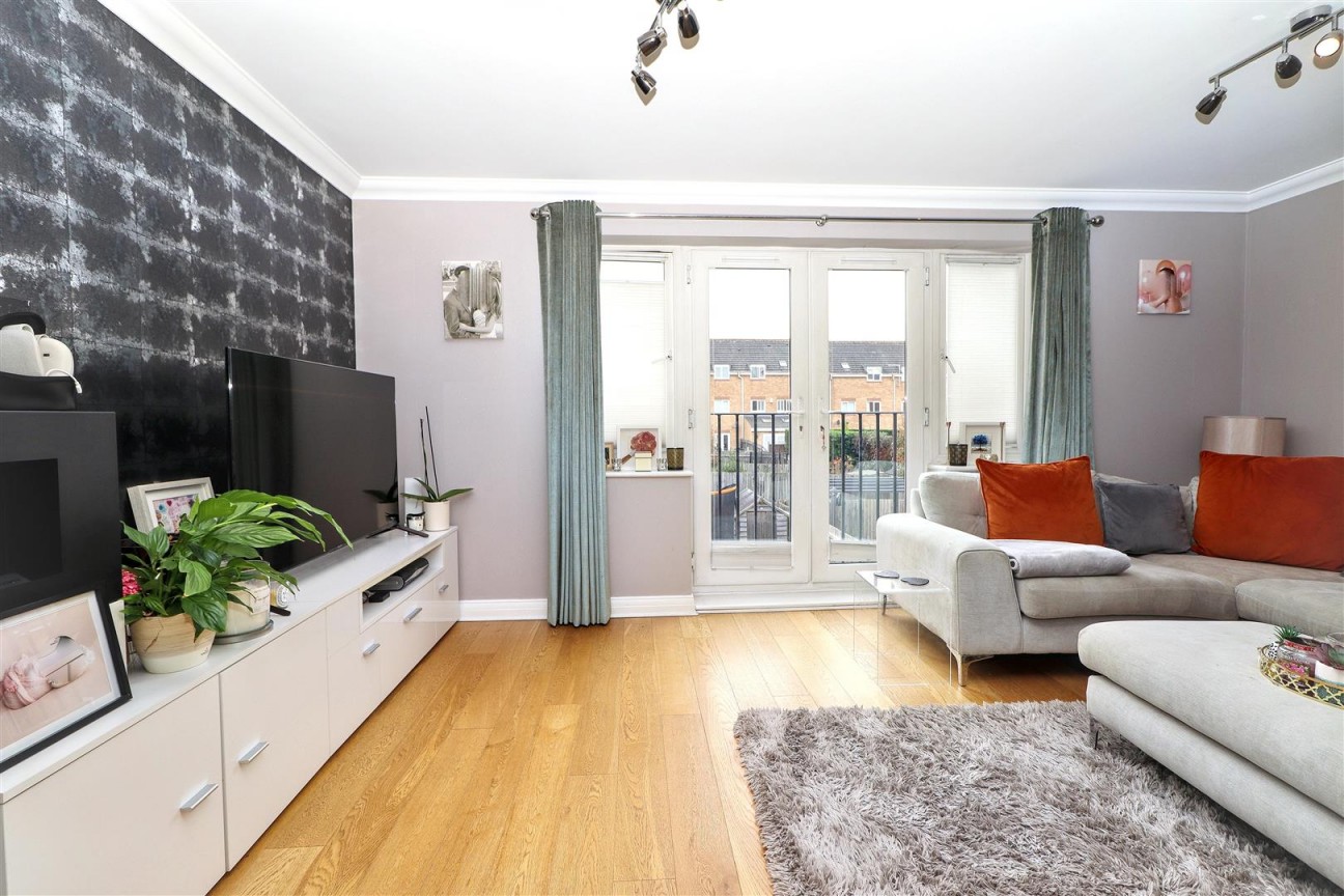 Chaucer Grove, Borehamwood