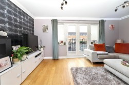 Chaucer Grove, Borehamwood