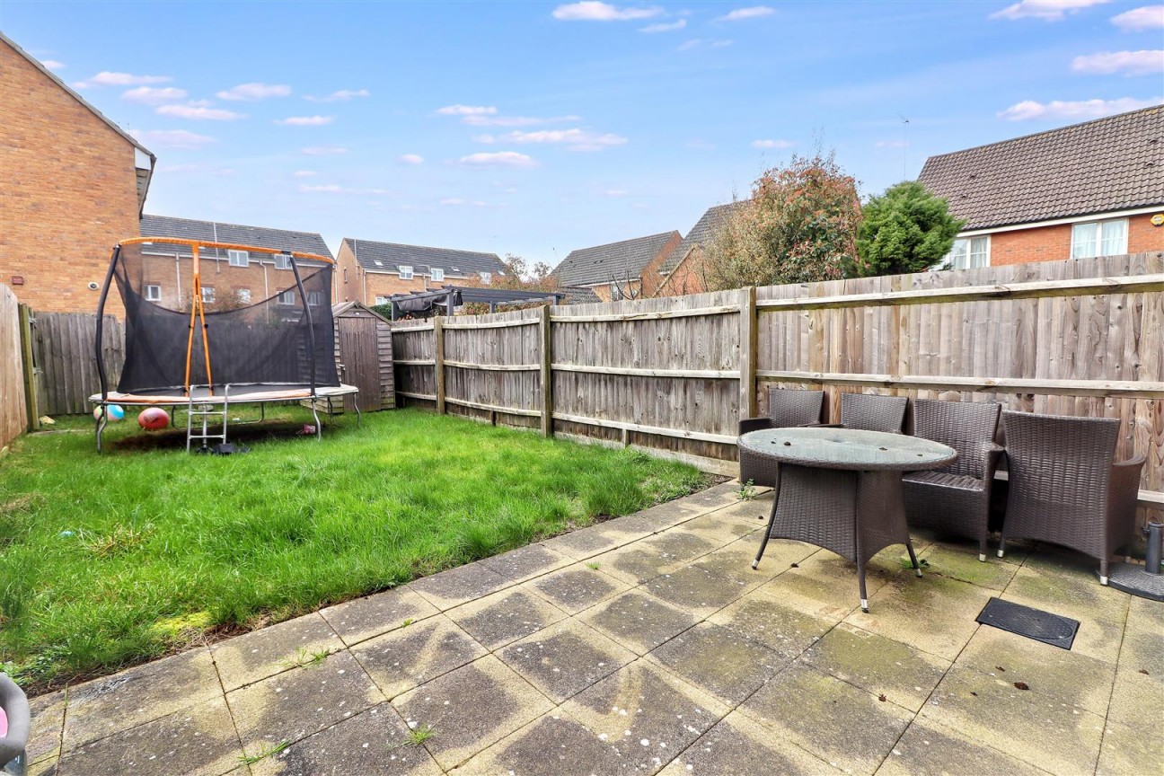 Chaucer Grove, Borehamwood