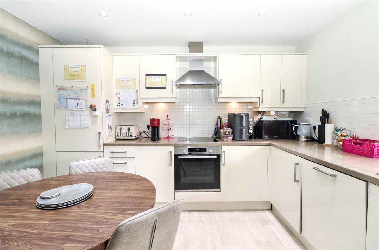 Chaucer Grove, Borehamwood