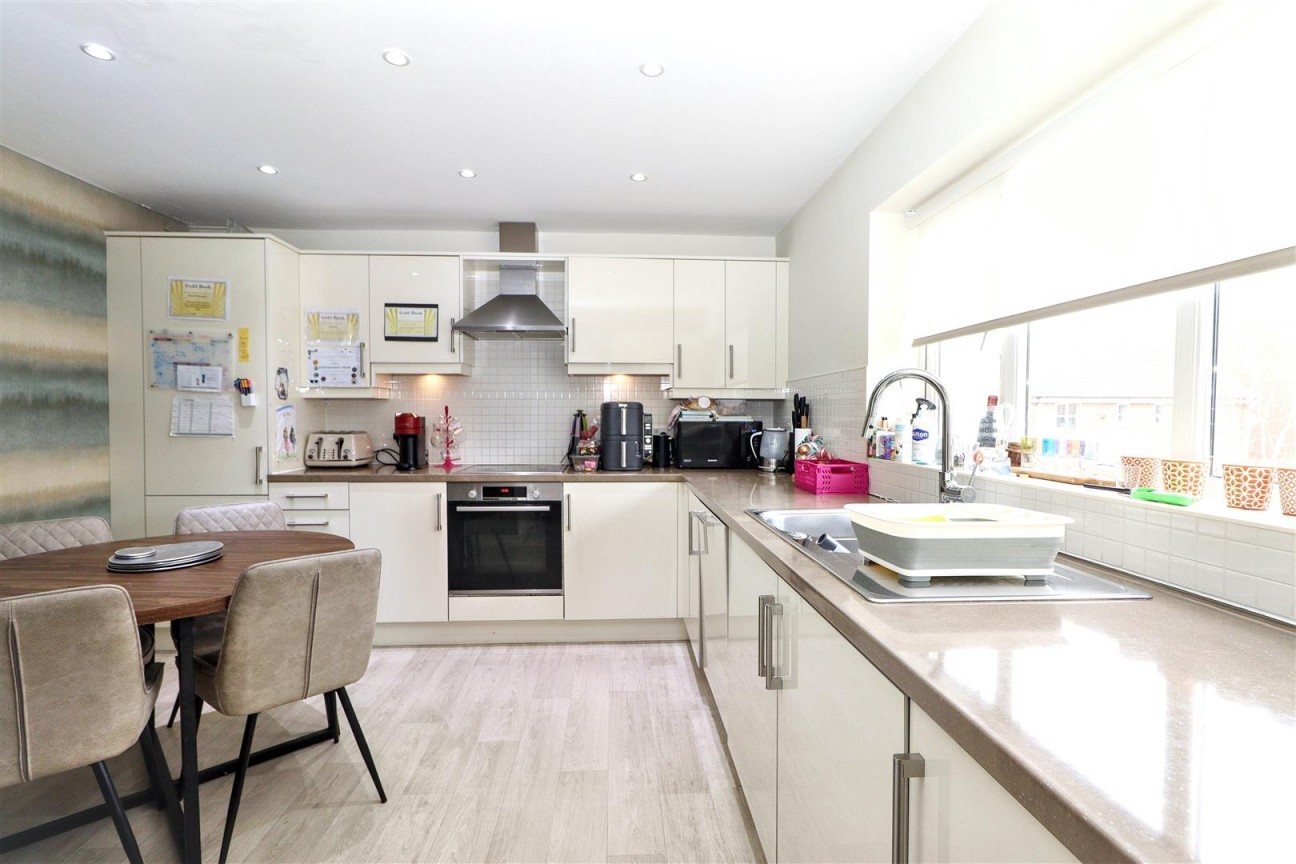 Chaucer Grove, Borehamwood