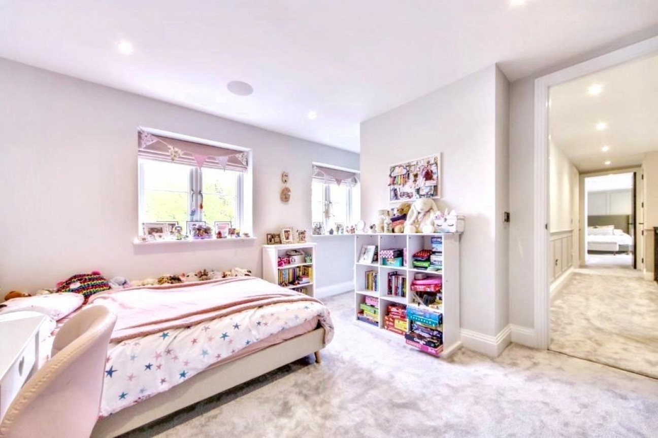 Bridle Close, Borehamwood