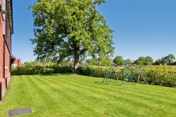 Bridle Close, Borehamwood