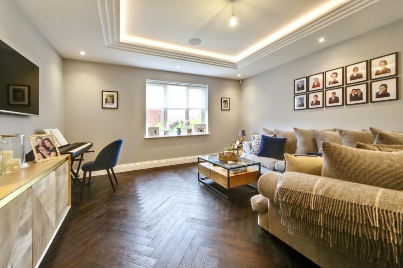 Bridle Close, Borehamwood