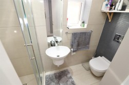 Stanborough Avenue, Borehamwood