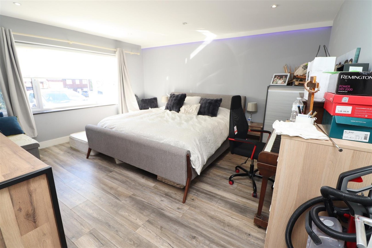 Stanborough Avenue, Borehamwood