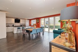 Ashley Drive, Borehamwood