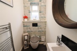 Ashley Drive, Borehamwood