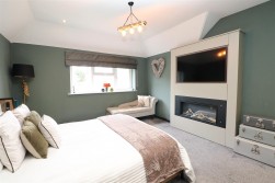 Ashley Drive, Borehamwood