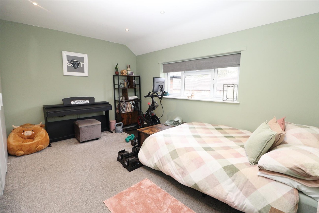 Ashley Drive, Borehamwood