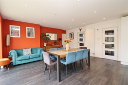 Ashley Drive, Borehamwood