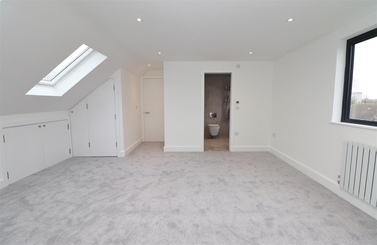 Whitehouse Avenue, Borehamwood