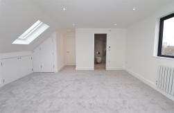 Whitehouse Avenue, Borehamwood