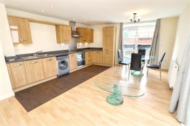 Maxwell Road, Borehamwood