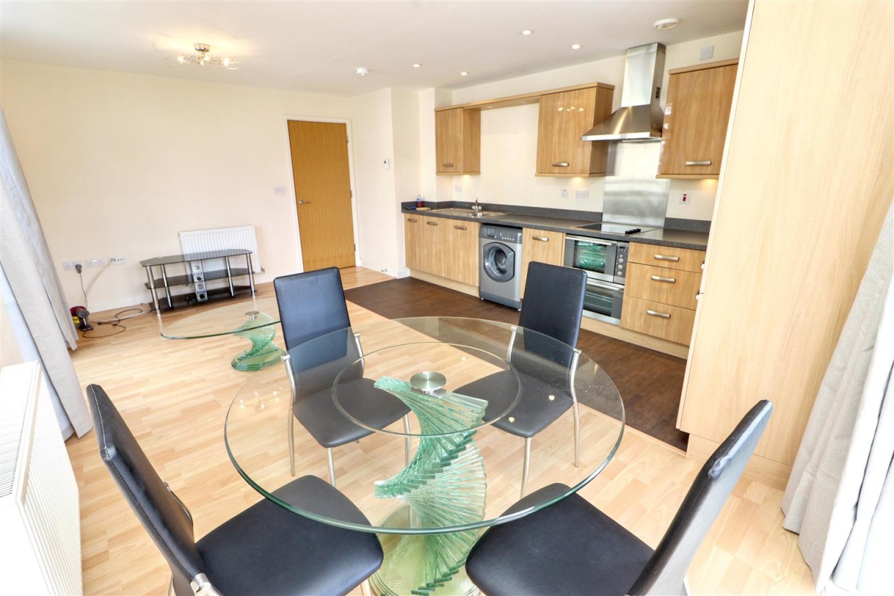 Maxwell Road, Borehamwood