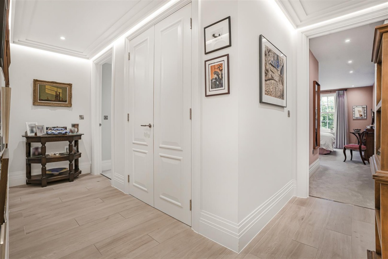 Watford Road, Radlett