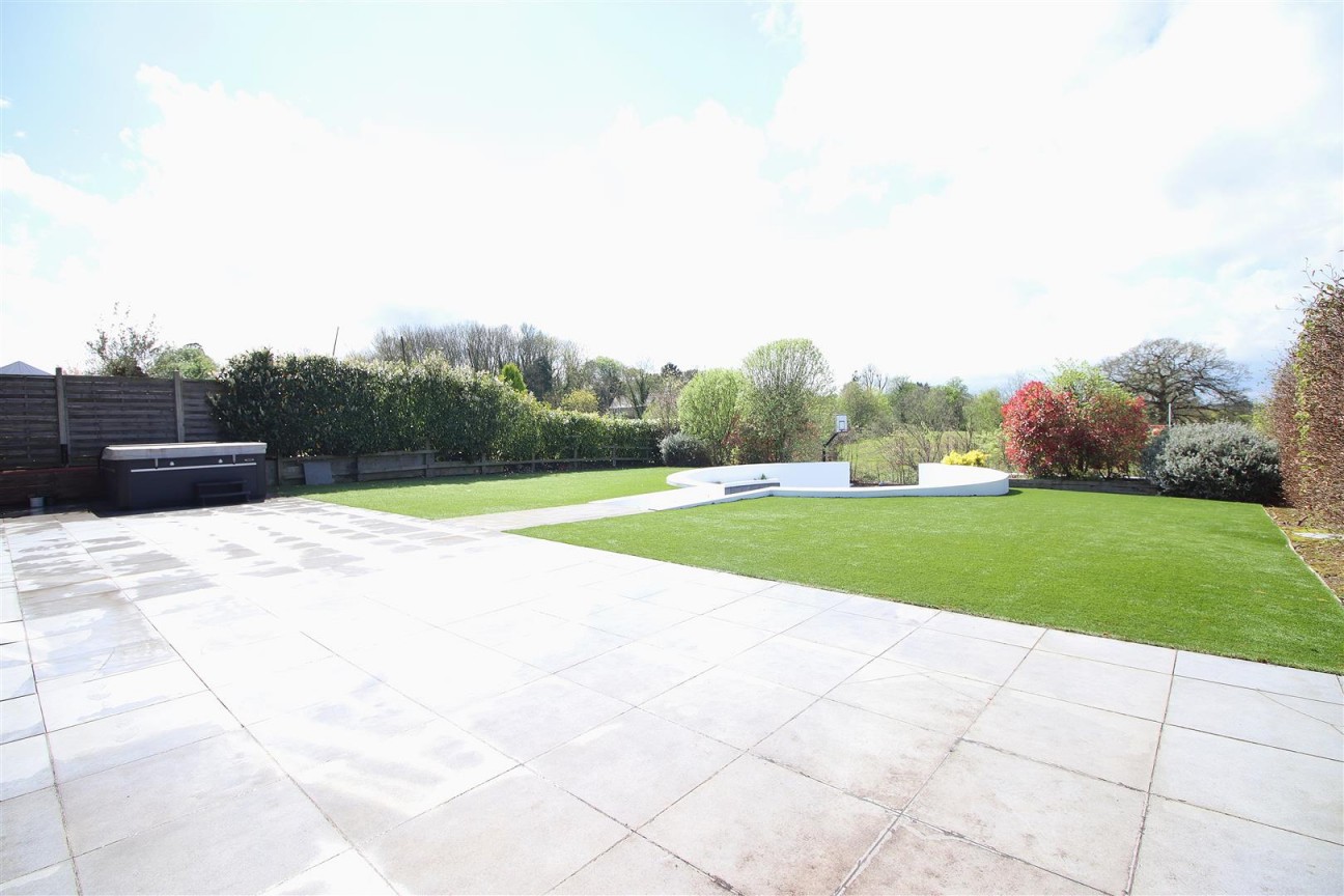 Allum Lane, Elstree, Borehamwood