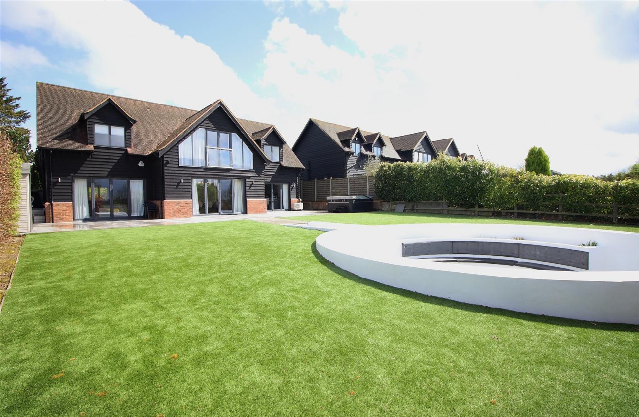 Allum Lane, Elstree, Borehamwood