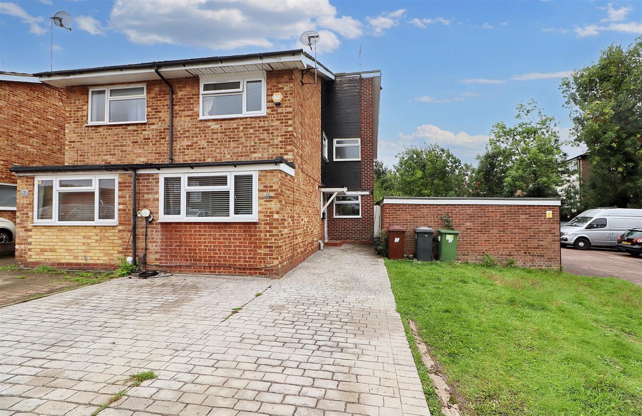 Kingsley Avenue, Borehamwood