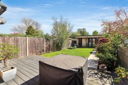 Kingsley Avenue, Borehamwood
