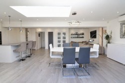 Lullington Garth, Borehamwood
