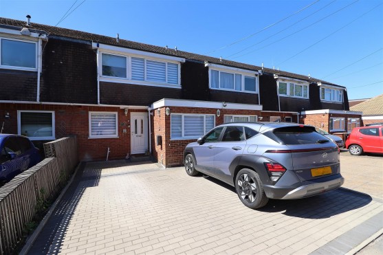 Chiltern Avenue, Bushey