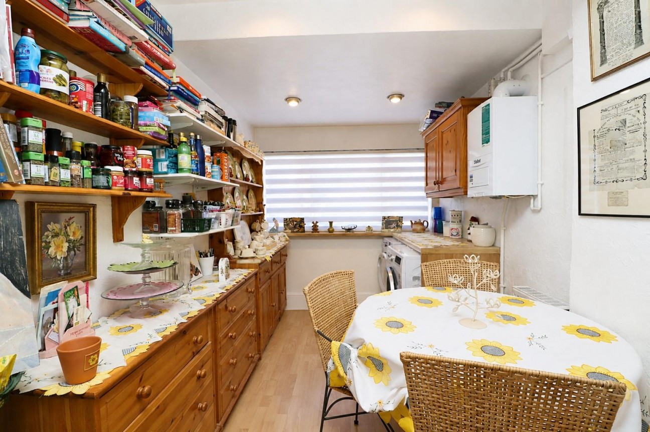 Chiltern Avenue, Bushey