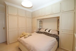 Chiltern Avenue, Bushey