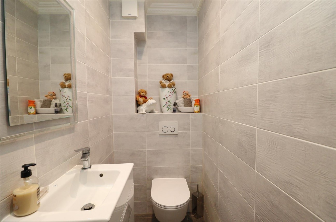 Chiltern Avenue, Bushey