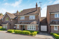 Cobden Hill, Radlett