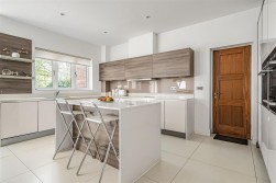 Cobden Hill, Radlett
