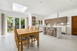 Cobden Hill, Radlett