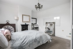 Upper Station Road, Radlett