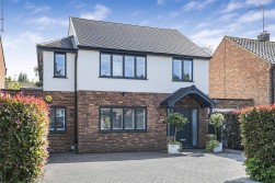 Kitswell Way, Radlett