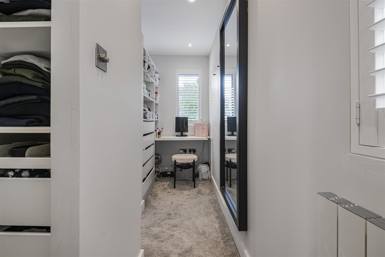 Kitswell Way, Radlett
