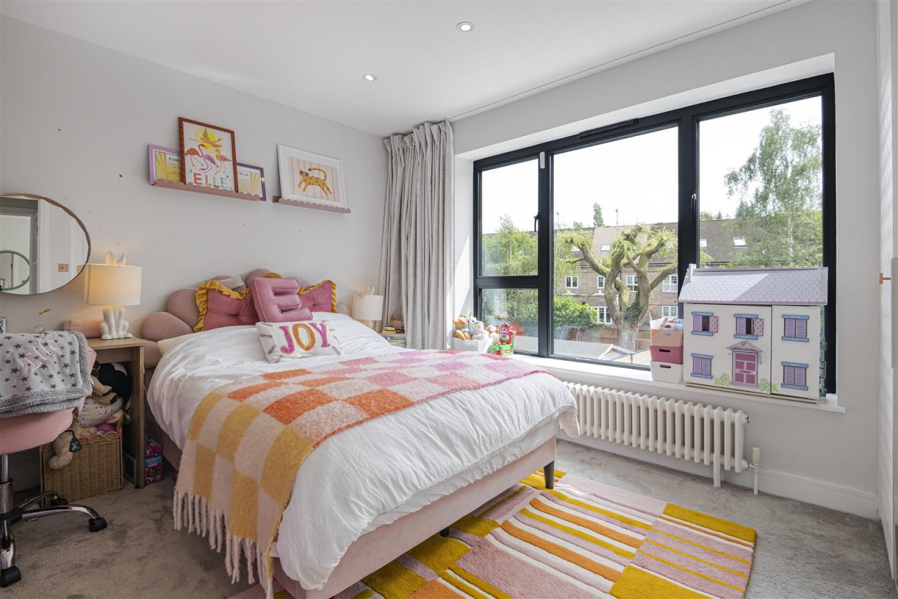 Kitswell Way, Radlett