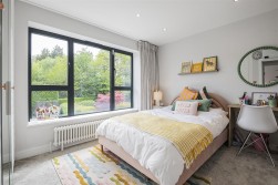 Kitswell Way, Radlett