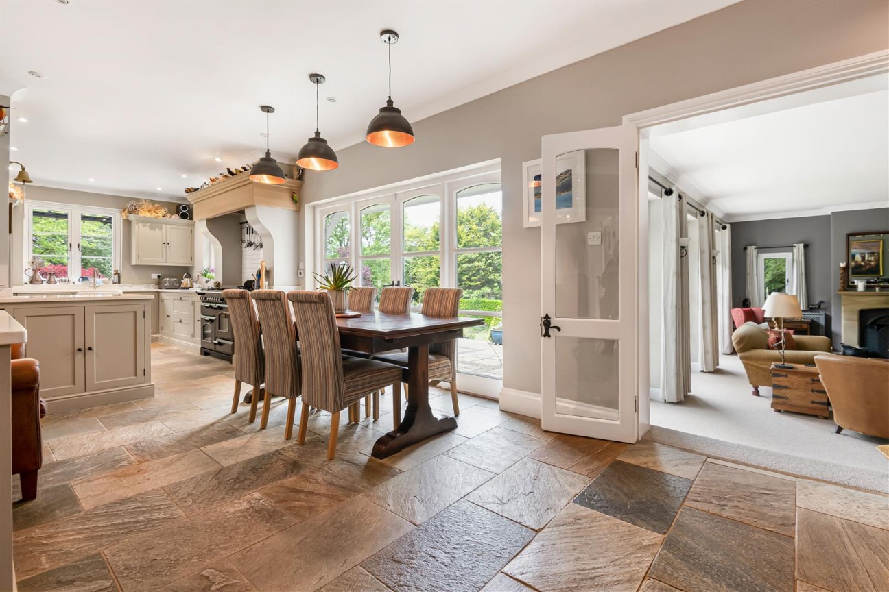 Shenleybury, Shenley